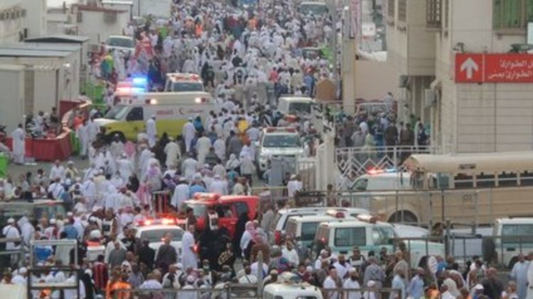 Hac&#039;da izdiham: 753 ölü