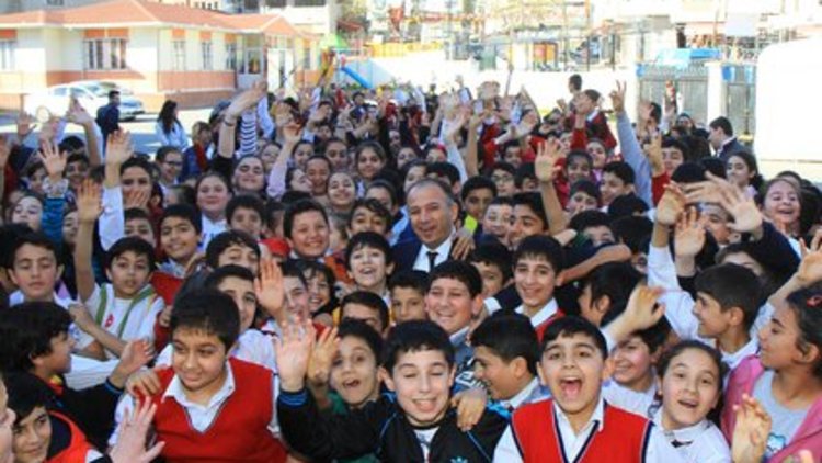 Ders zili Pazartesi çalıyor