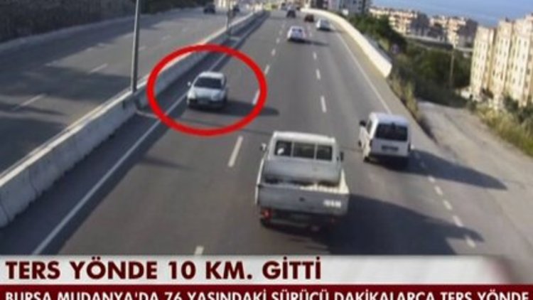 Sürücülerin ölümle burun buruna geldiği anlar MOBESE'ye yansıdı