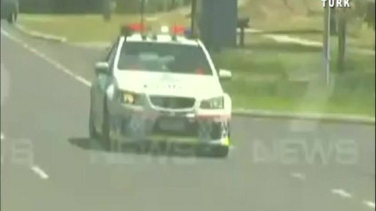 O kaçtı, polis kovaladı