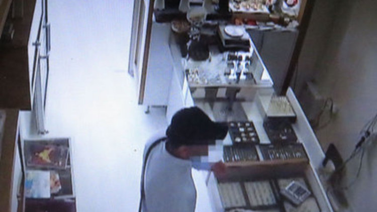 Çaldığı bilezik imitasyon çıktı