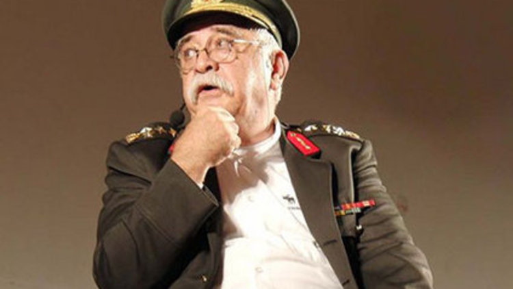 "Atatürk ile kalın, Cumhuriyet ile kalın, Hoşça kalın!!"