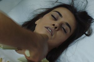 Fatma ölümle yaşam arasında...