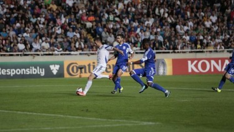 Bosna Hersek Play Off'lara kaldı