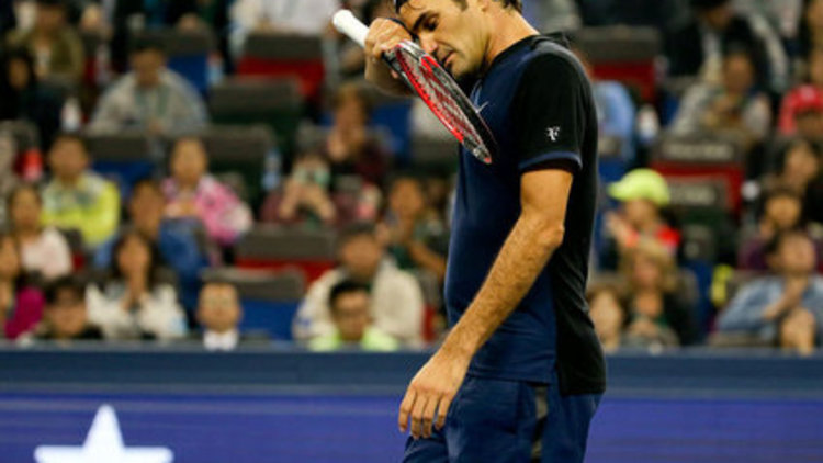 Federer Şangay'da elendi