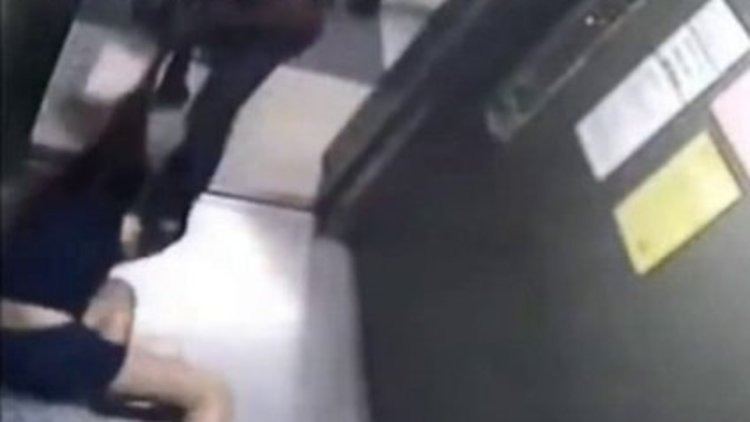 Asansörde dehşet anları