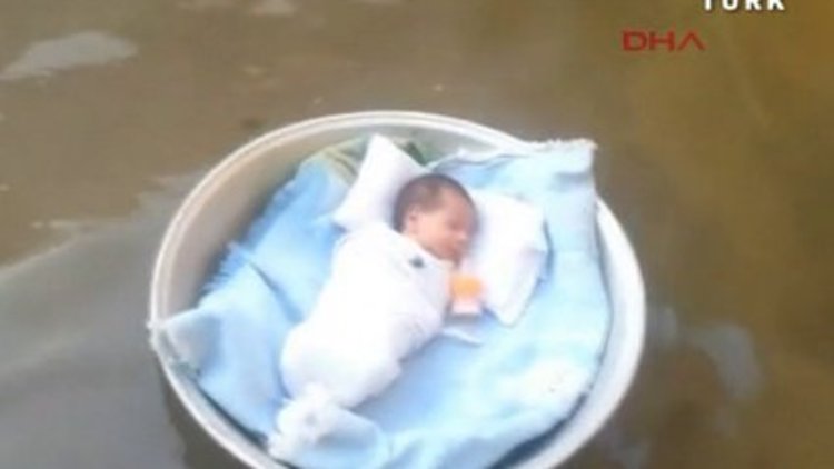 Bağdat sele teslim oldu