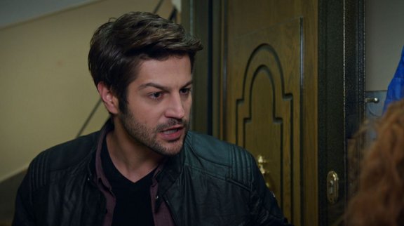 Sinan, Nisan'a resti çekti!