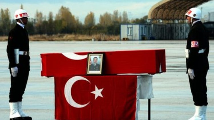 Yüksekova'da 1 asker şehit