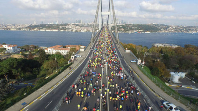 Vodafone İstanbul Maratonu büyük heyecana sahne oldu