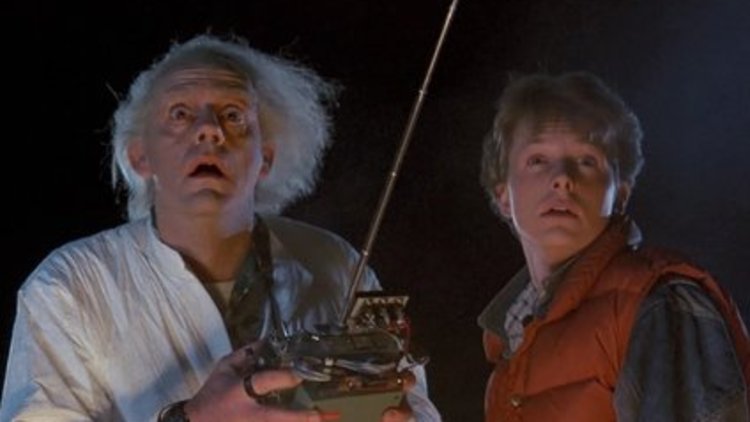 Geçmişteki geleceğe dönüş