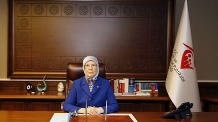 3 kızından 2'si bakan oldu 