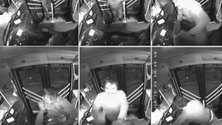 Otobüs şoförüne dayak kamerada