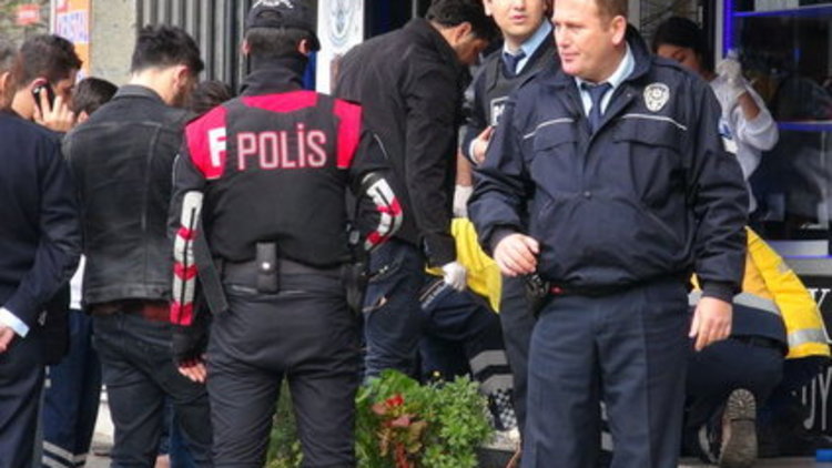 Kuyumcudaki kavga kanlı bitti