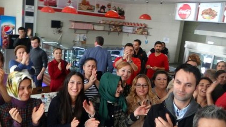 Adliyede iş bırakma eylemi