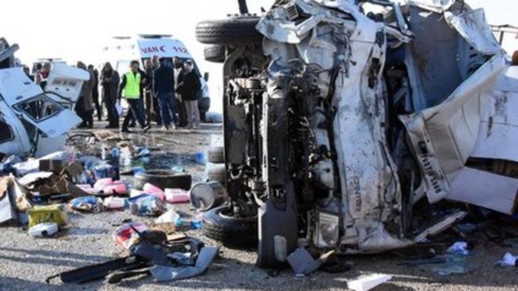 Van'da trafik kazası: 11 ölü
