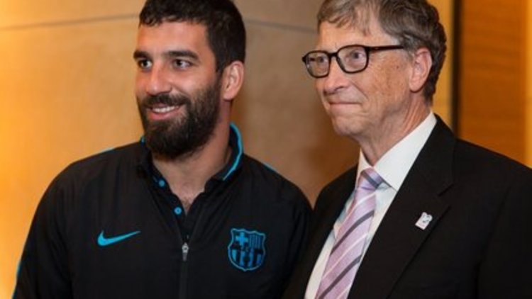 Barça-Gates işbirliğini Arda tanıttı