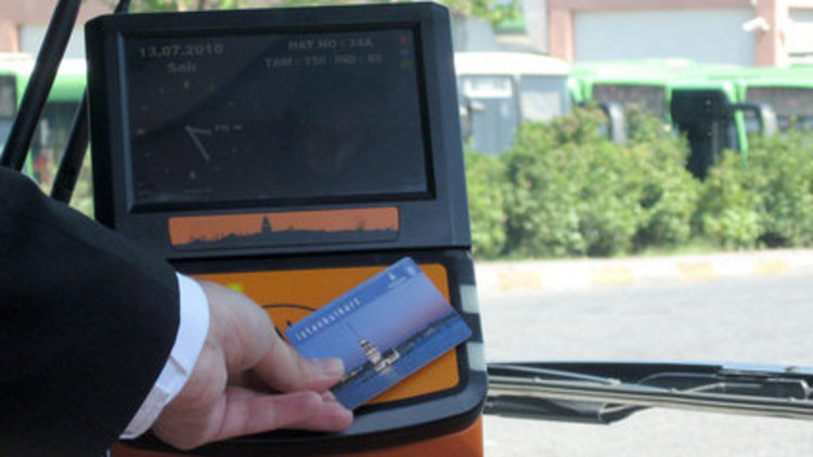 ''Akbil'' alışveriş kartına dönüyor