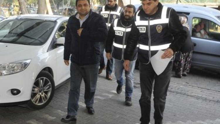 Profesör Sedat Laçiner gözaltında