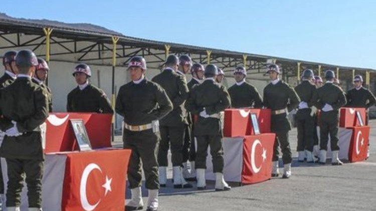 Şırnak şehitlerini uğurladı