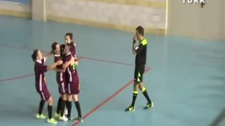 Mafya tehdidi yüzünden devren futbol kulübü