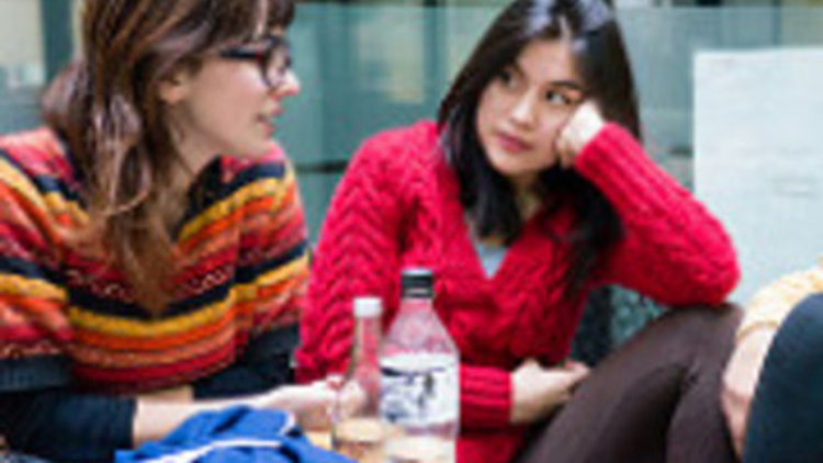 Kızlar mı daha mutlu erkekler mi? İşte 3 bin 500 üniversitelinin cevabı