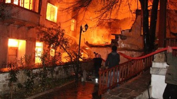 SİT alanında başladı, tarihi camiye yürüdü