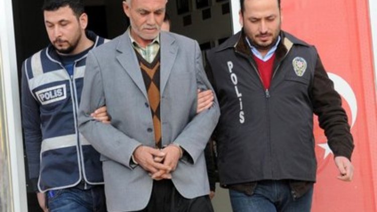 Dehşet: Ne kızına acıdı, ne torununa