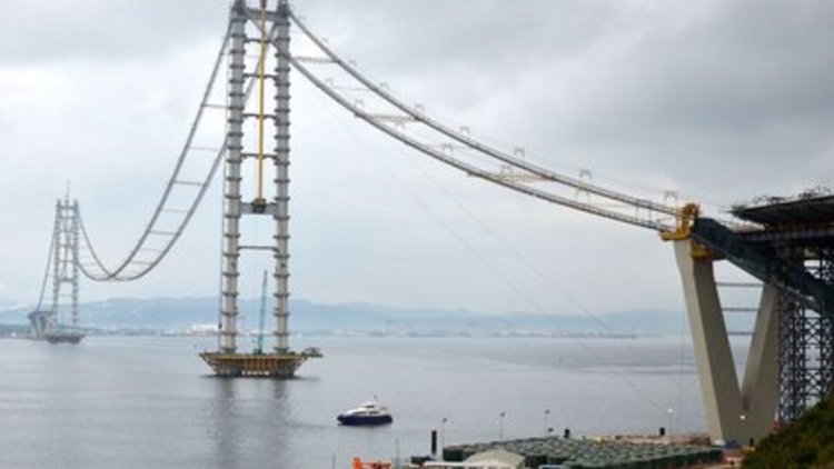 Körfez&#039;i 6 dakikada geçmek için geri sayım: 120, 119, 118...