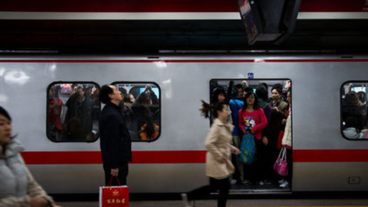 Metro tuvaletinde doğum!