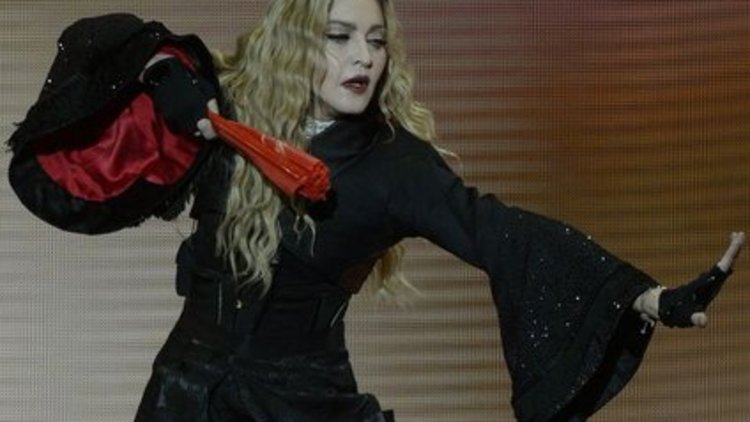 Madonna gözyaşları içinde itiraf etti