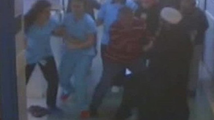 Hemşire &#039;Ziyaret saati sona erdi&#039; dedi İŞTE BAŞINA GELEN 
