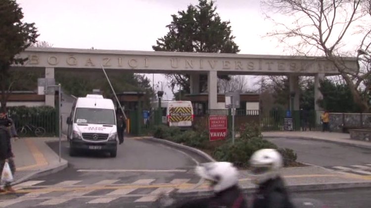 Boğaziçi üniversitesinde şüpheli araç paniği