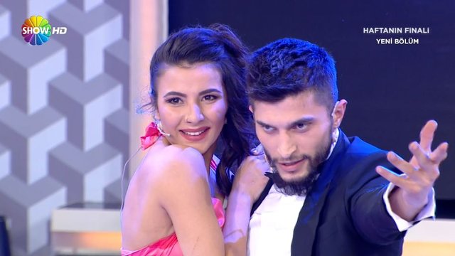 Dilara ve Burak'ın 3. Hafta dans performansı