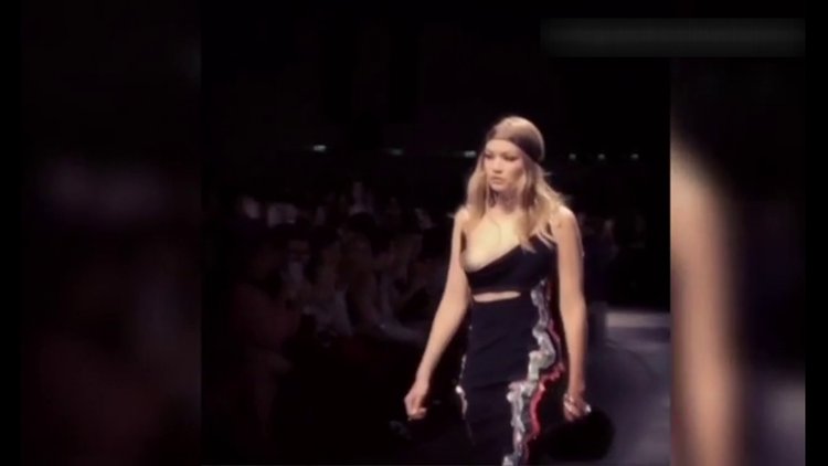 Elbisenin azizliğine uğradı