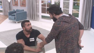 Erkekler evinde Erkan ile Fevki arasında 'tesbih' tartışması