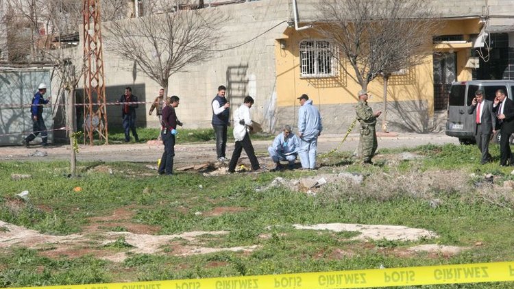 ROKET MERMİSİ KİLİS'E BÖYLE DÜŞTÜ