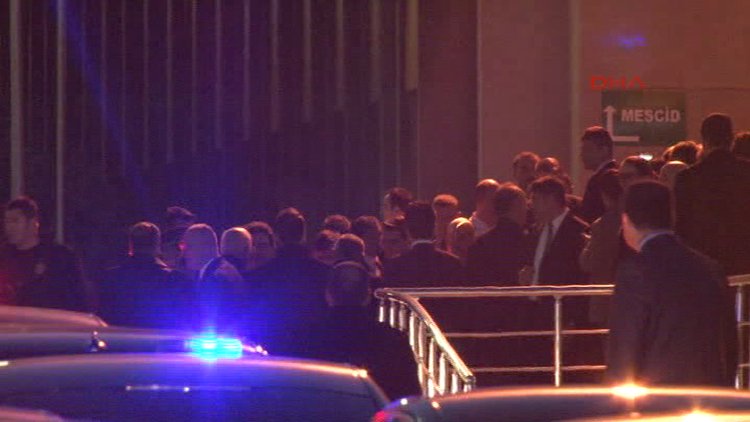 Erdoğan dünürü hastanede ziyaret etti