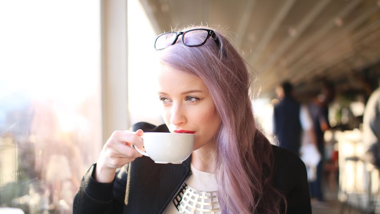 YALNIZLAR ÇÜNKÜ...