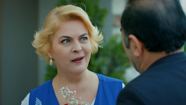 Naci'nin sürprizi Mediha'yı şaşırtıyor