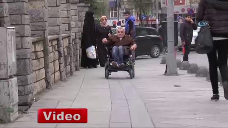 Tahtalarla yürüyen adamın hayali gerçek oldu