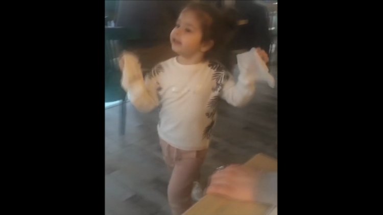 İbrahim Tatlıses'in kızı Elif Ada'dan halay çekti