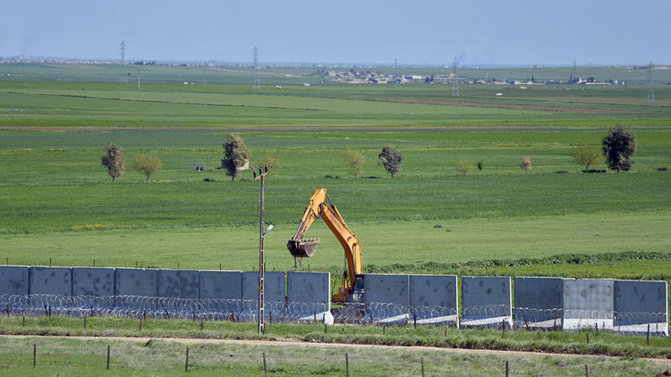 Suriye sınırında önlemler üst düzeyde