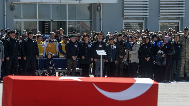 Yüksekova şehidinin cenazesi memleketine getirildi