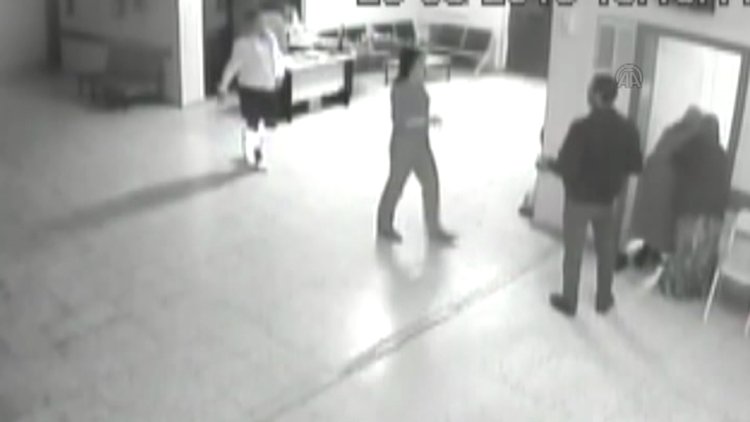 Şerife nine acil servise "çamurlu ayakkabı"larını çıkarıp girdi