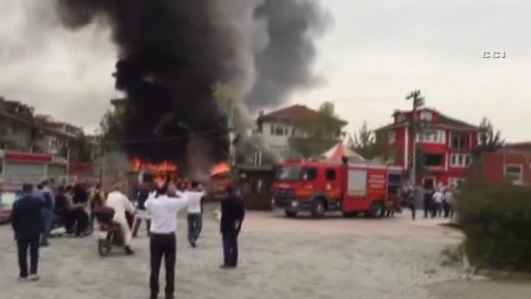 Lunapark'ta korkutan yangın