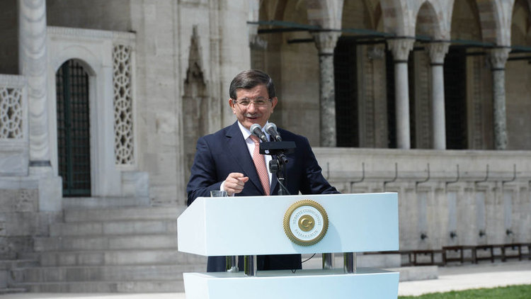 Davutoğlu: "Mimar Sinan'ın mübarek parçasını bulacağız"