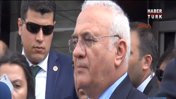 Faiz yarım puan düştü