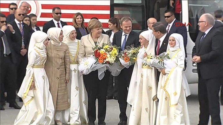 Merke Geçici Barınma Merkezini ziyaret etti