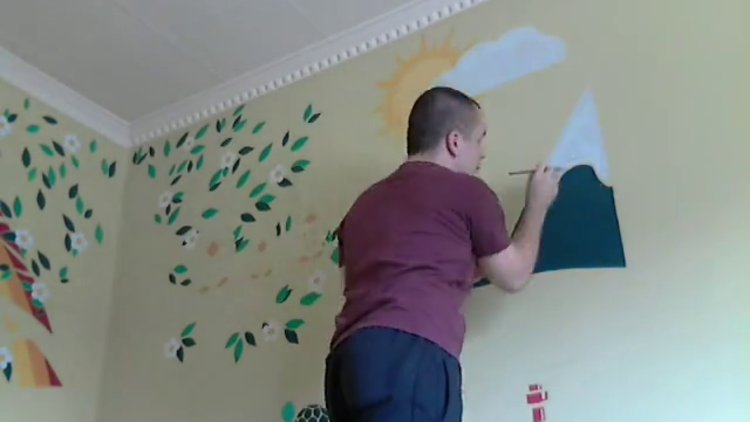 Ressam baba odayı baştan yarattı